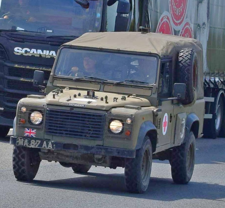 Warwheels Net Ramc Land Rover Defender Hs Xd Wolf Tum Photos